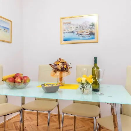 Apartamento Kremenici Malinska
