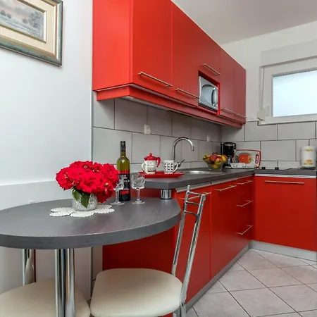 Apartman Kremenici